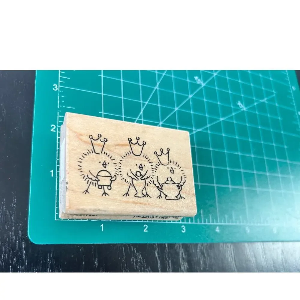 Vtg Wooden Rubber Stamps- Chicks Tree- wise chick- Set of Two- 3x3